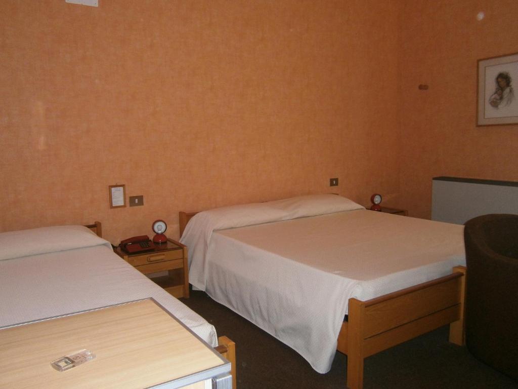 Hotel Corona Termoli Phòng bức ảnh