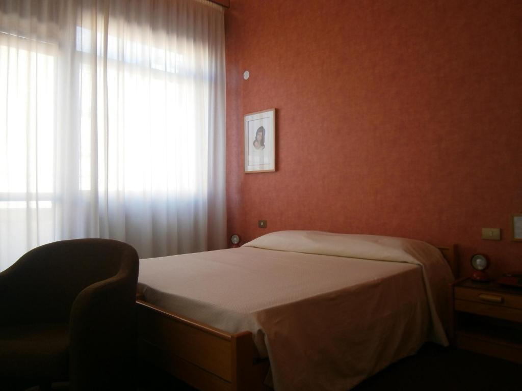 Hotel Corona Termoli Phòng bức ảnh