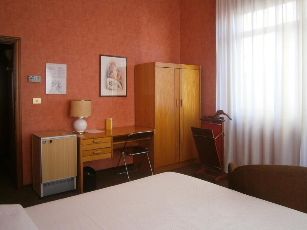 Hotel Corona Termoli Phòng bức ảnh
